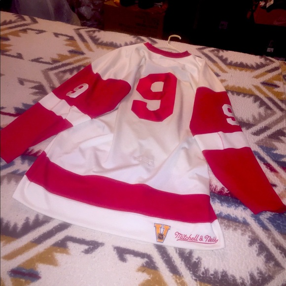 MITCHELL&NESS GORDIE HOWE & BOBBY CLARK JERSEYS - Picture 2 of 8